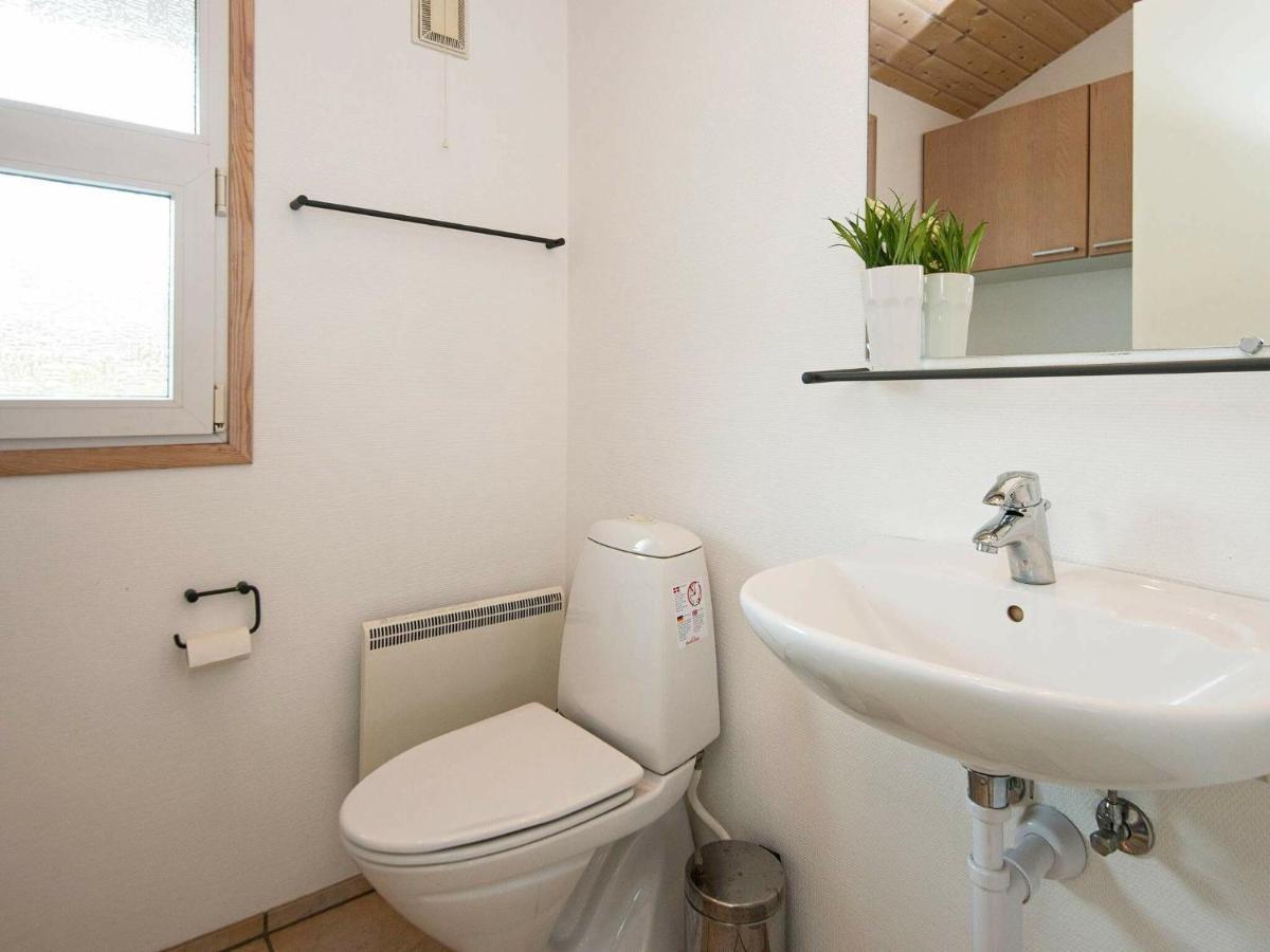 6 Person Holiday Home In Sj Lund Sjolund Exterior foto